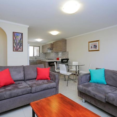 Parkline Apartments Perth Esterno foto