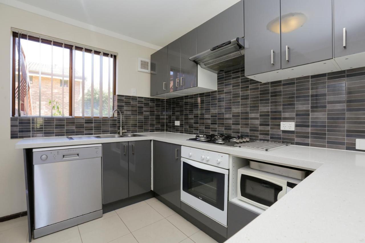 Parkline Apartments Perth Esterno foto